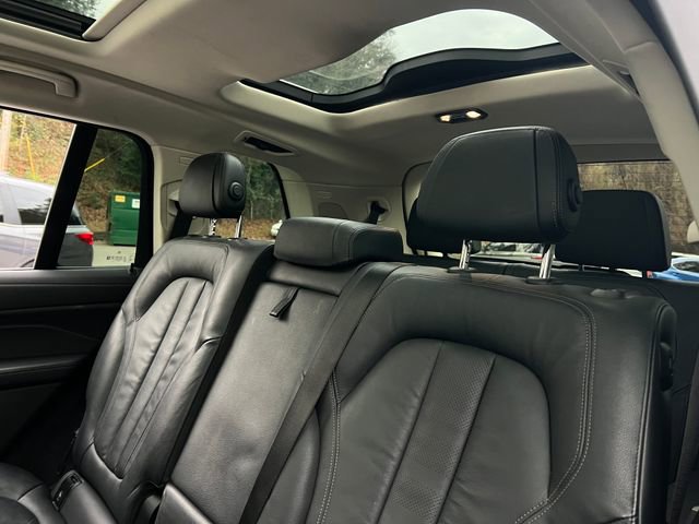 Used 2020 BMW X7 xDrive40i w/ Premium Package image 22