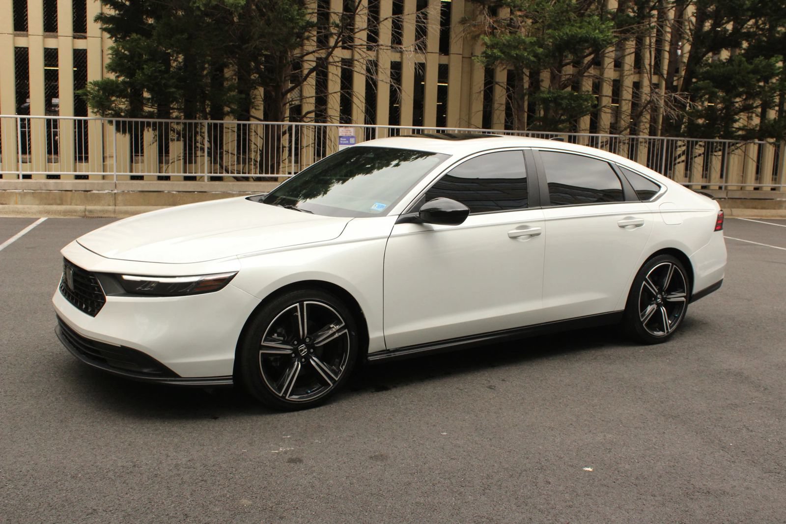 Used 2024 Honda Accord Sport image 12