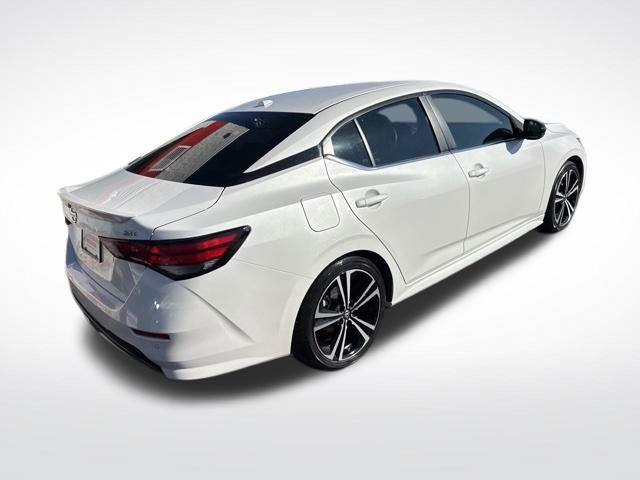 Used 2022 Nissan Sentra SR w/ Electronics Package image 5