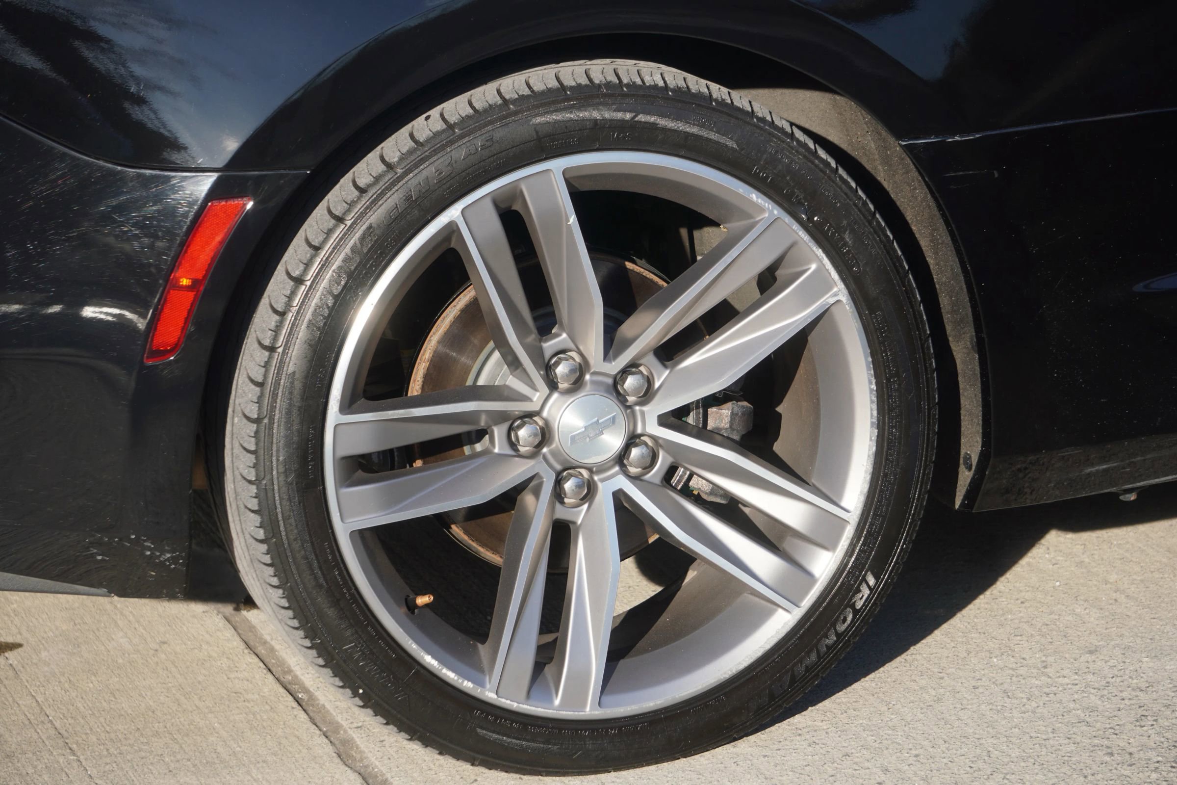 Used 2017 Chevrolet Camaro LT w/ RS Package image 14