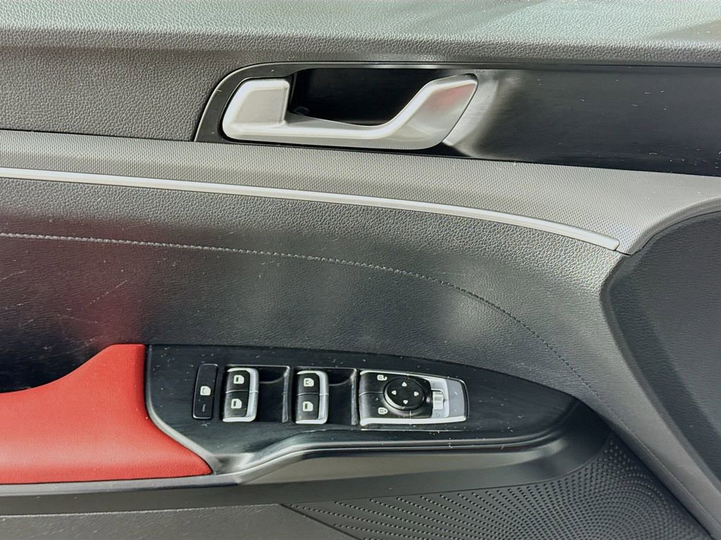 Used 2023 Kia K5 GT-Line image 17