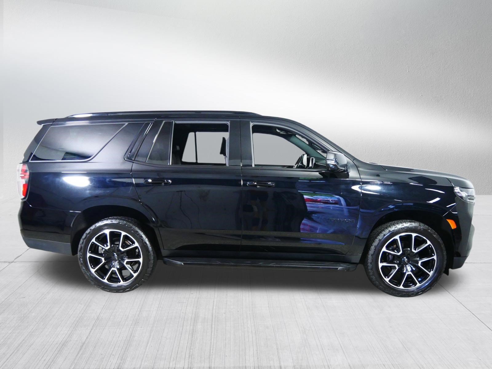 Used 2022 Chevrolet Tahoe RST w/ Luxury Package AWD/4WD image 8