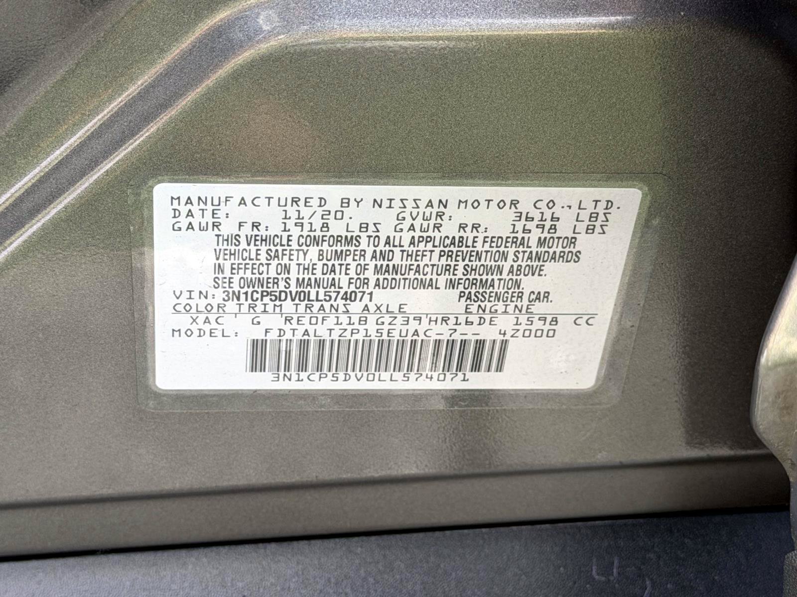 Used 2020 Nissan Kicks SR FWD image 31