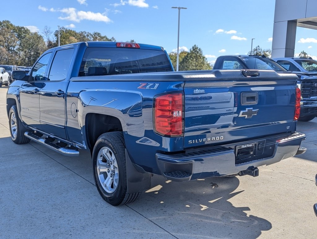 Used 2018 Chevrolet Silverado 1500 LT w/ All Star Edition image 8