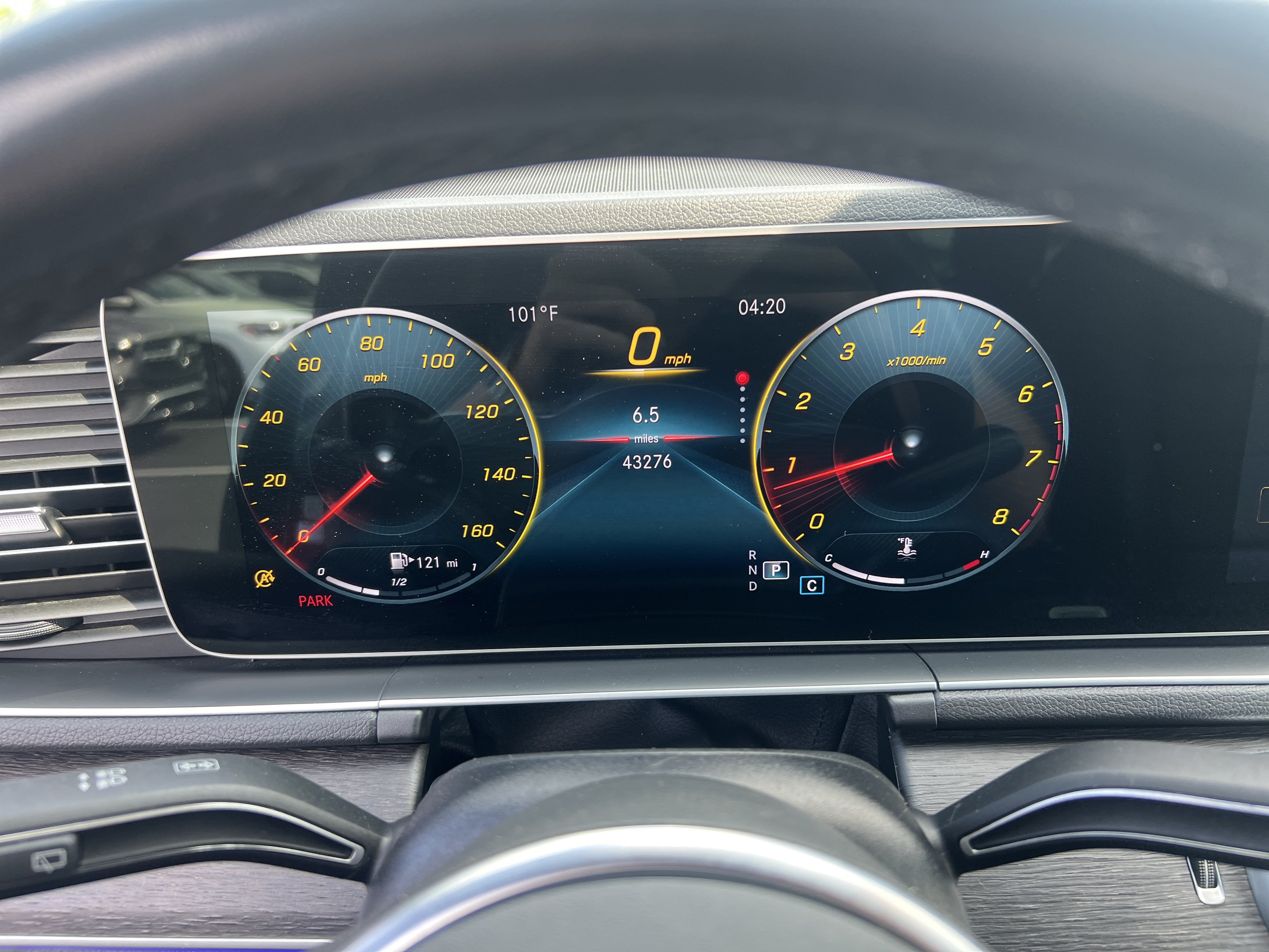 Used 2022 Mercedes-Benz GLE 350 4MATIC w/ Premium Package image 21