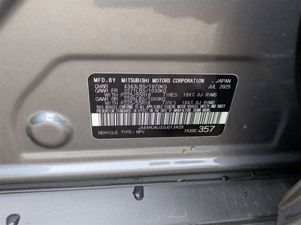 New 2025 Mitsubishi Outlander Sport SE image 32