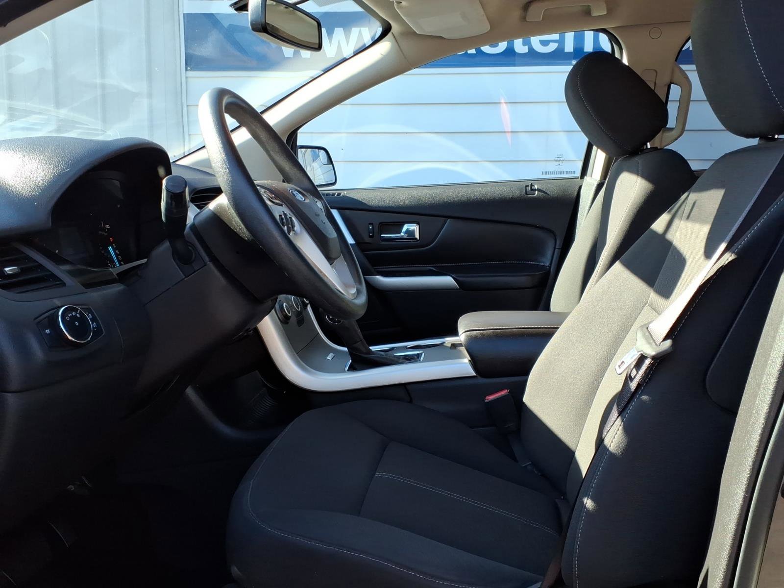 Used 2013 Ford Edge SE FWD image 8