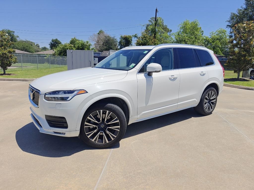 Used 2022 Volvo XC90 T5 Momentum FWD image 1