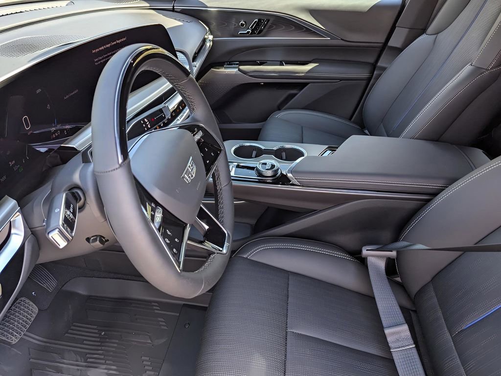 New 2026 Cadillac Lyriq Luxury w/ LPO, Floor Liner Package AWD/4WD image 7