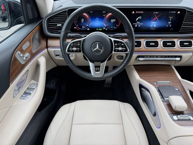 Used 2022 Mercedes-Benz GLS 450 4MATIC image 11