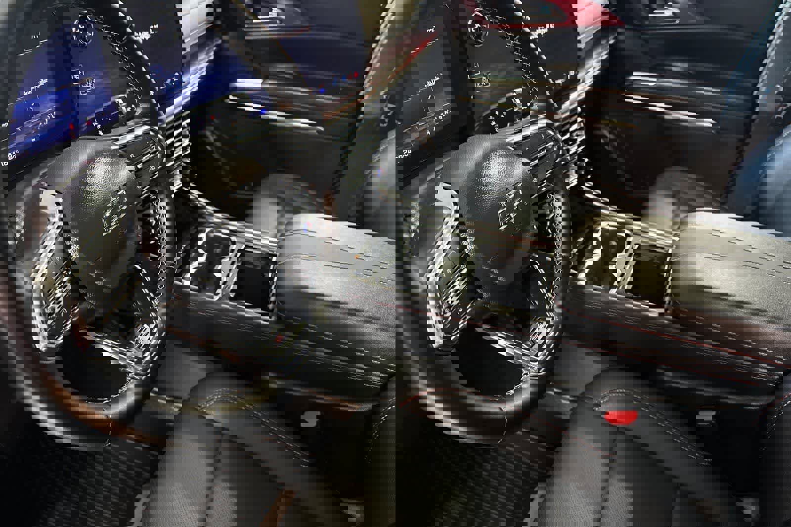 Used 2025 Chevrolet Traverse Z71 w/ Driver Confidence Package image 12