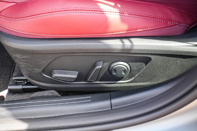 Used 2026 Kia K5 GT-Line w/ GT-Line Red Interior Package FWD image 21