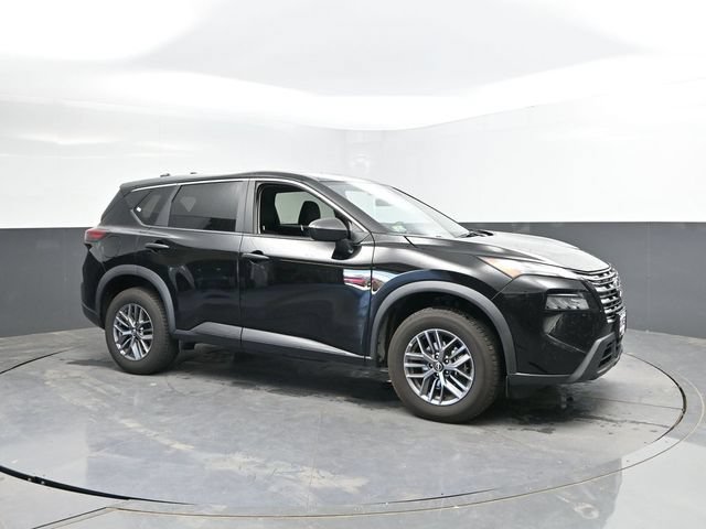 Used 2024 Nissan Rogue S AWD/4WD image 5