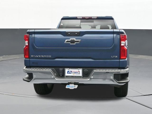 Used 2024 Chevrolet Silverado 1500 LTZ w/ Technology Package image 12