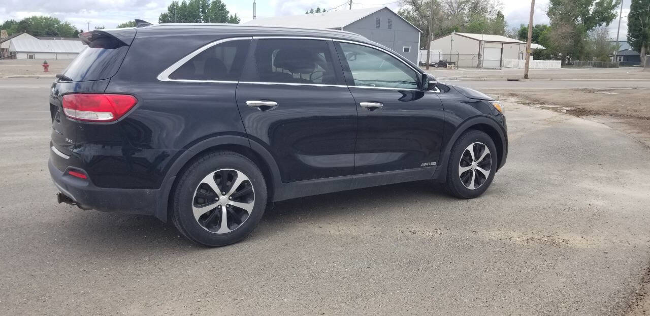 Used 2016 Kia Sorento EX image 4