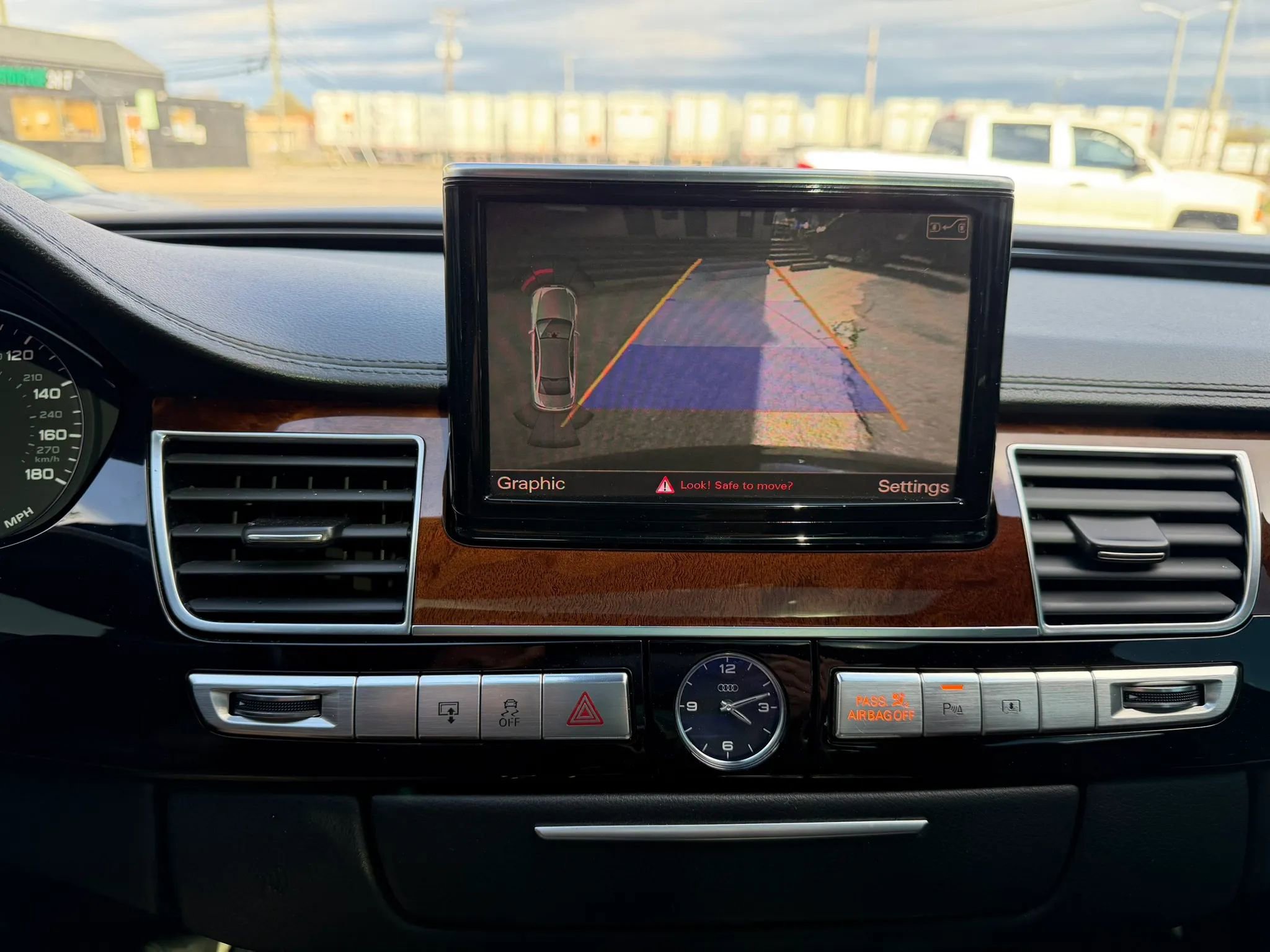 Used 2012 Audi A8 L 4.2 image 28