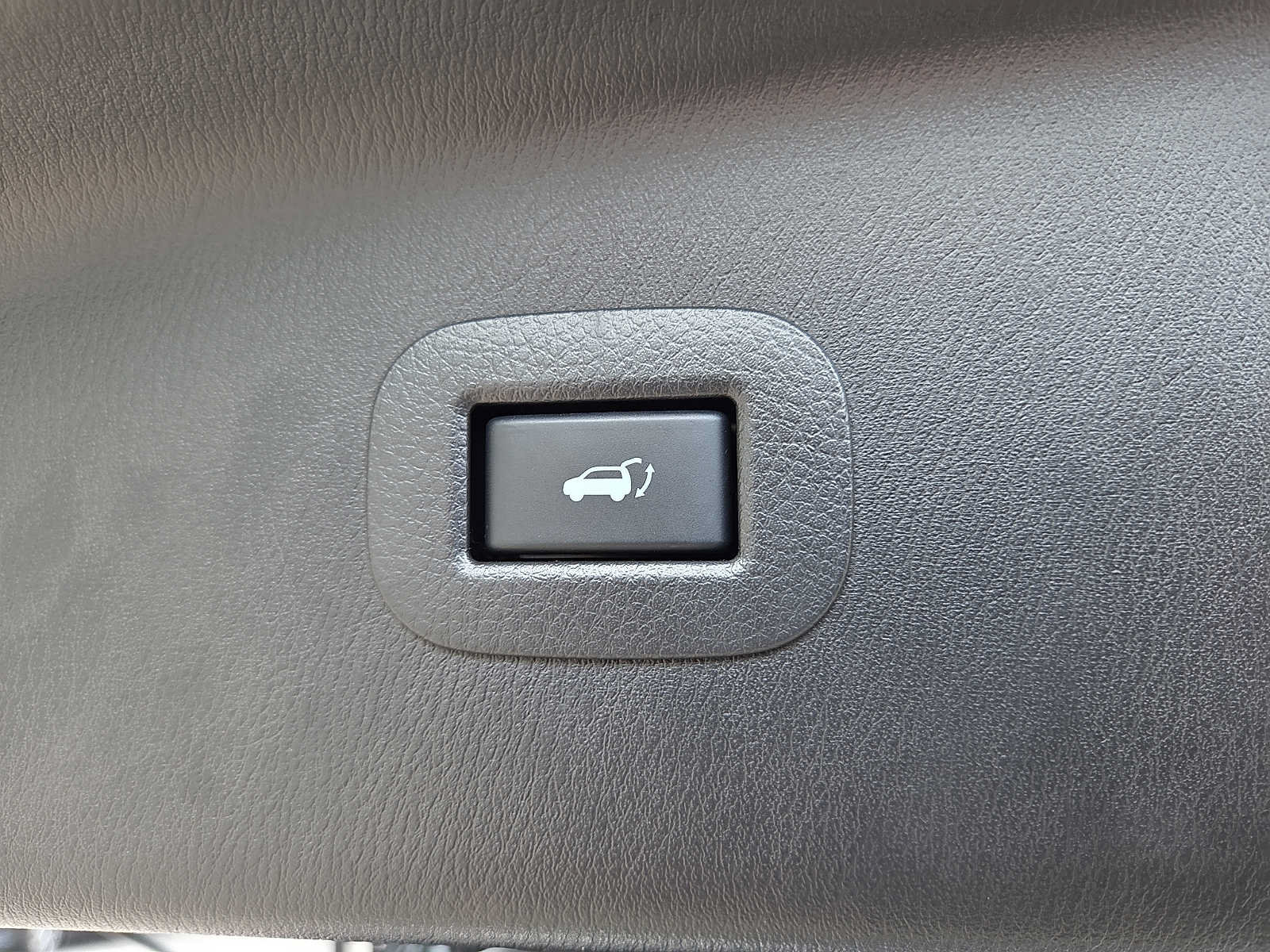 Used 2024 INFINITI QX80 Sensory AWD/4WD image 29