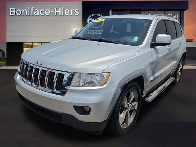 Used 2011 Jeep Grand Cherokee Laredo RWD image 2