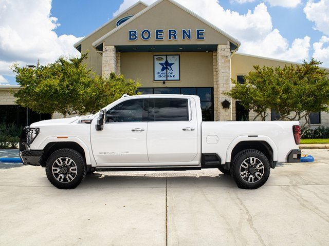 Used 2025 GMC Sierra 2500 Denali w/ Denali Reserve Package image 2