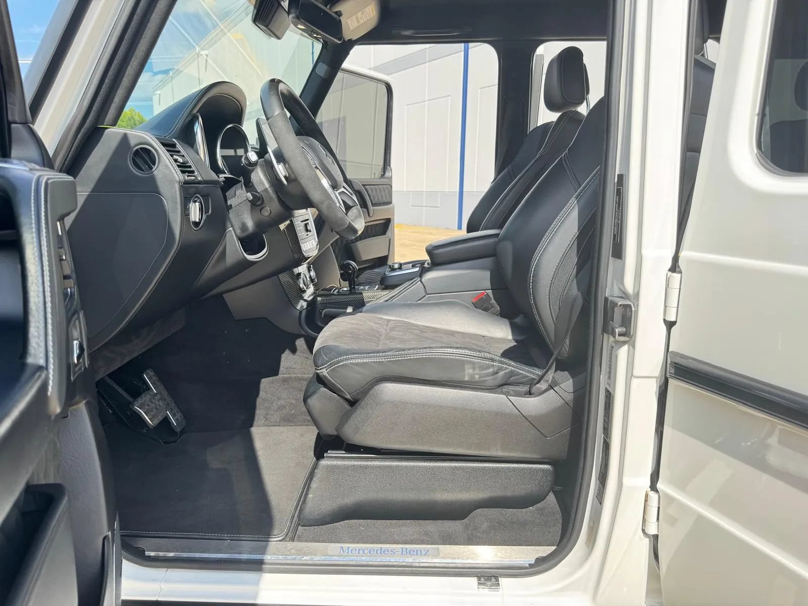 Used 2018 Mercedes-Benz G 550 Squared image 37