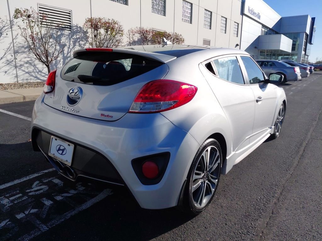 Used 2016 Hyundai Veloster Turbo image 8