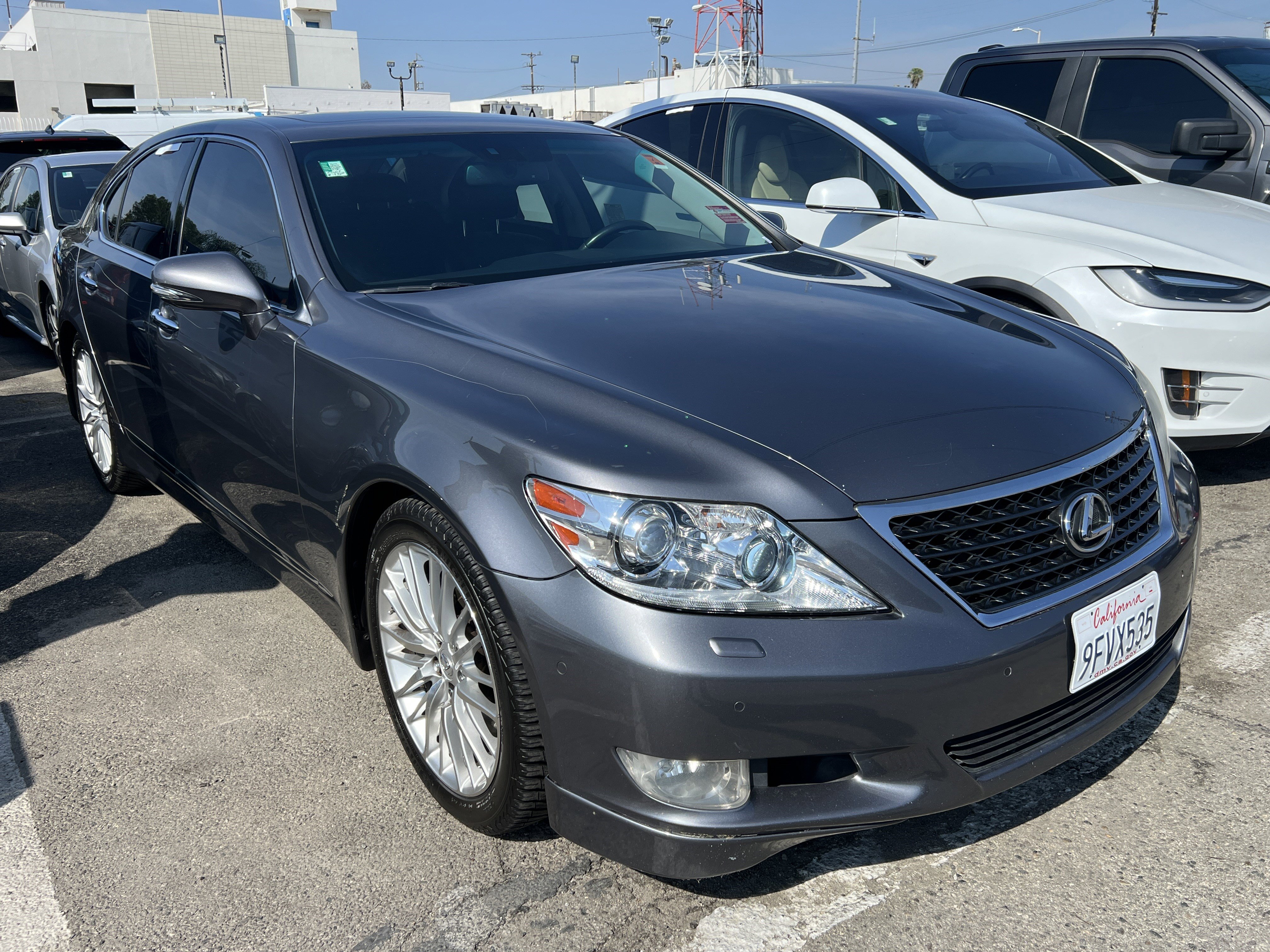 Used 2012 Lexus LS 460 w/ Sport Pkg image 6