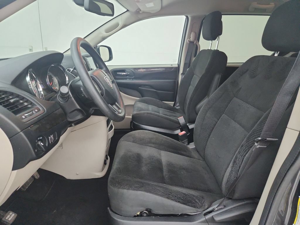 Certified 2019 Dodge Grand Caravan SE FWD image 19