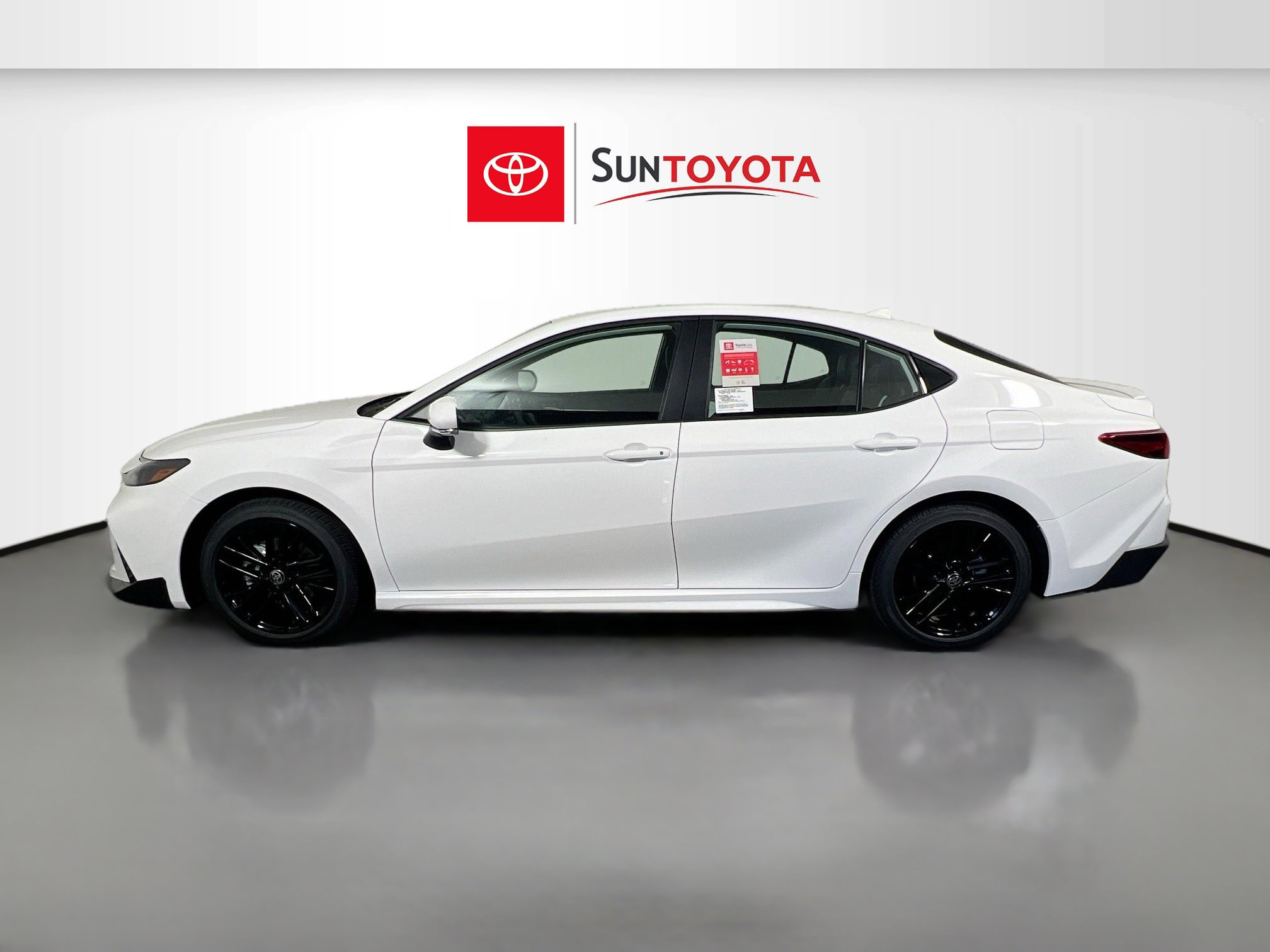 New 2026 Toyota Camry SE FWD image 7