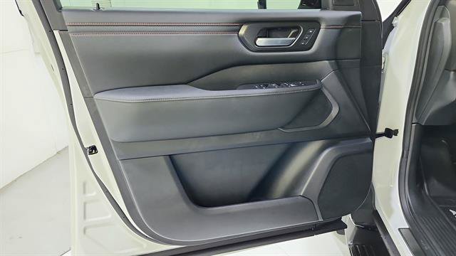 New 2026 Nissan Armada PRO-4X AWD/4WD image 22