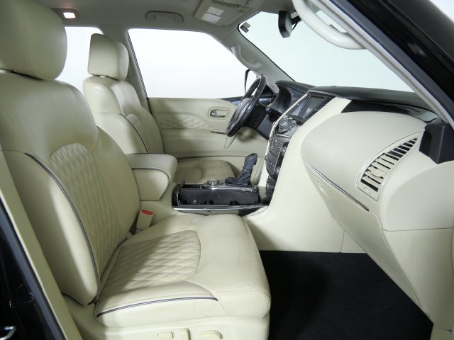 Used 2019 INFINITI QX80 Luxe w/ 22" Wheel Package AWD/4WD image 12