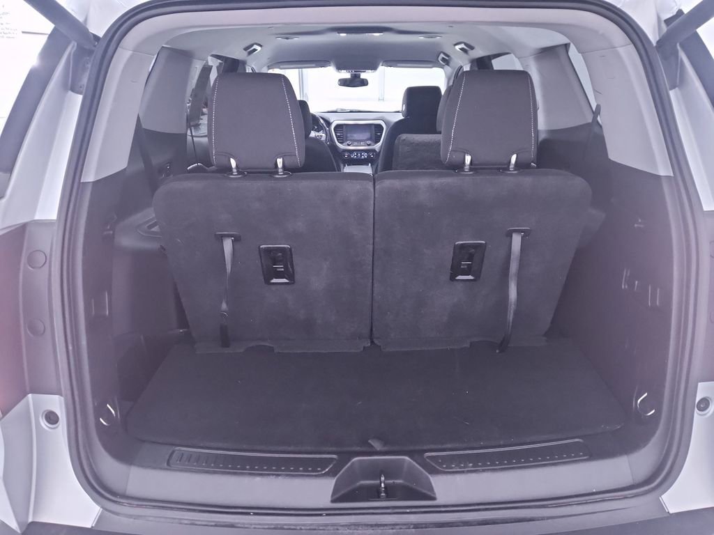 Used 2020 GMC Acadia SLE w/ Driver Convenience Package FWD image 23