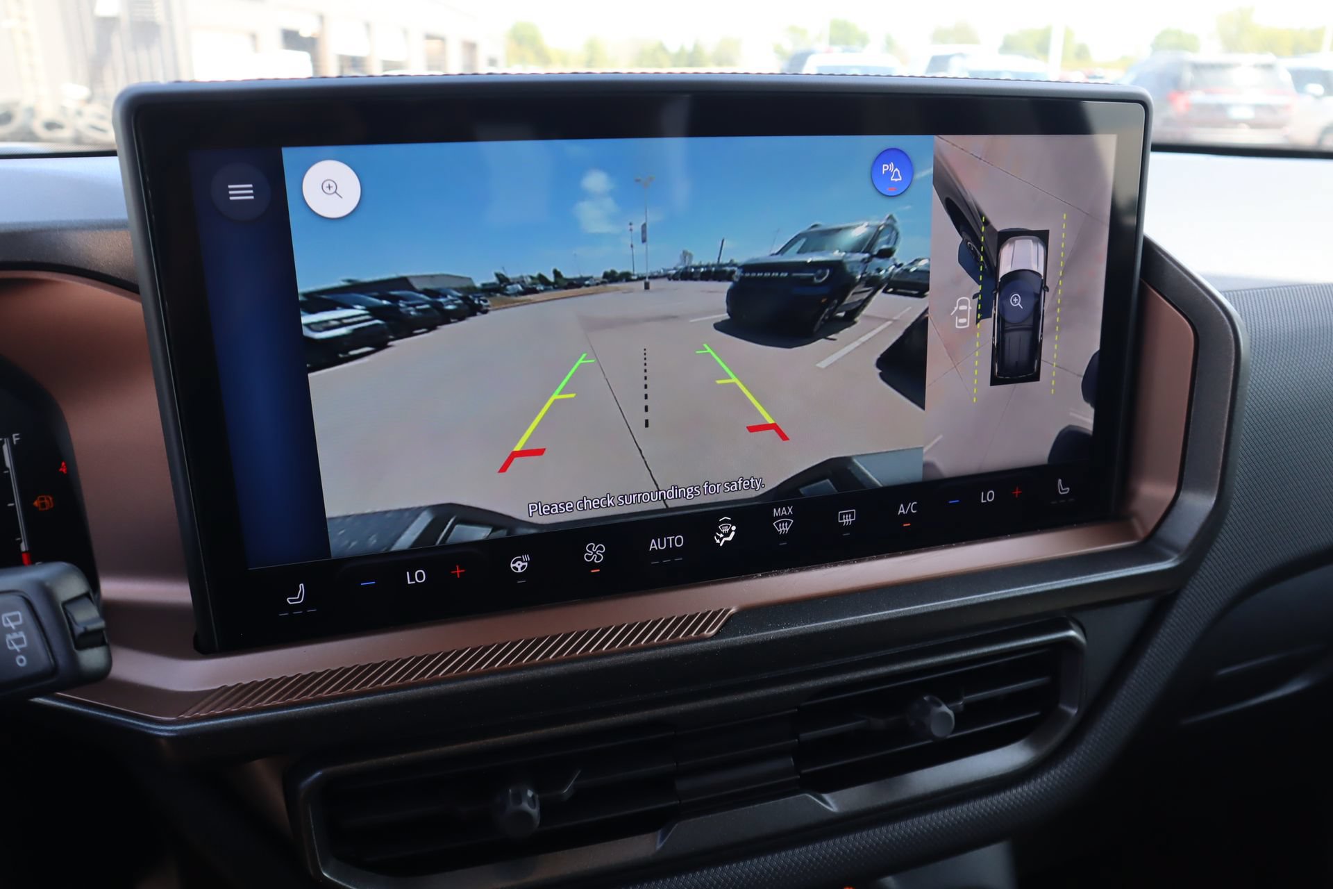 New 2026 Ford Bronco Sport Outer Banks w/ Outer Banks Tech Package+ AWD/4WD image 6