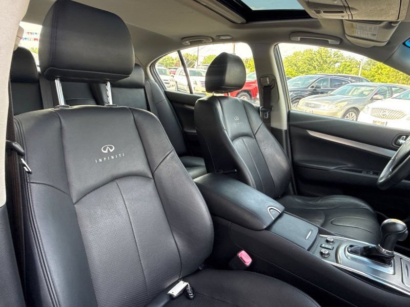 Used 2013 INFINITI G37 x Sedan w/ Premium Pkg AWD/4WD image 17