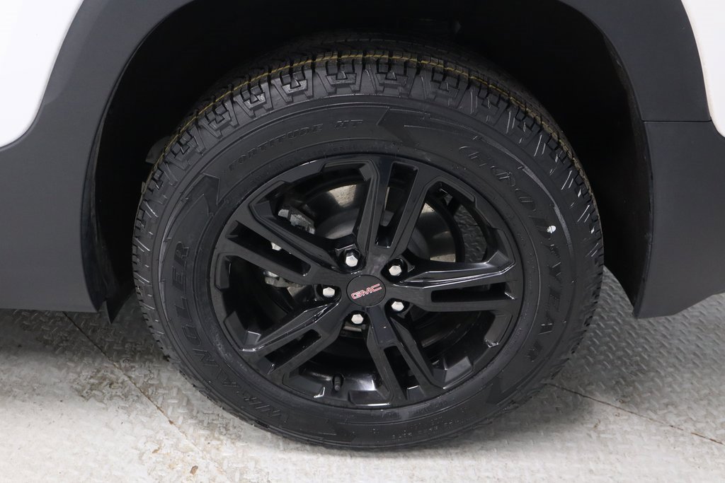 Used 2022 GMC Terrain AT4 w/ Infotainment Package II image 19