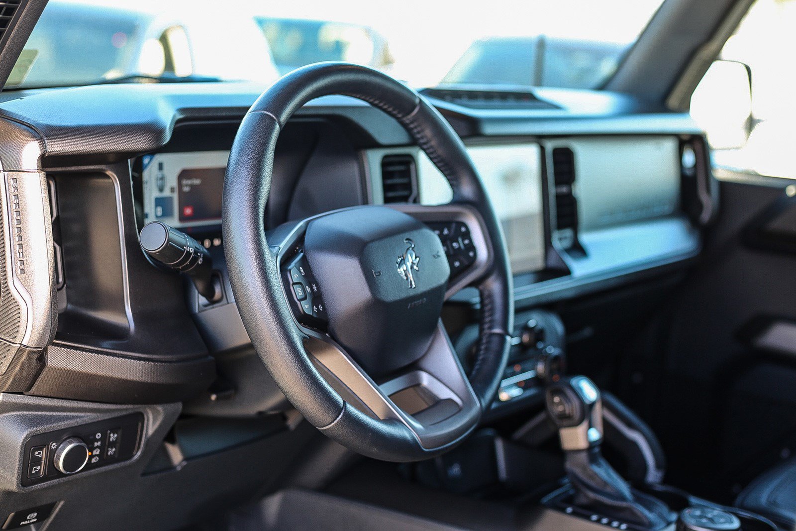 Used 2021 Ford Bronco First Edition AWD/4WD image 12