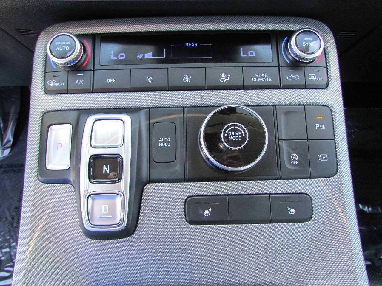 Used 2024 Hyundai Palisade SEL FWD image 27