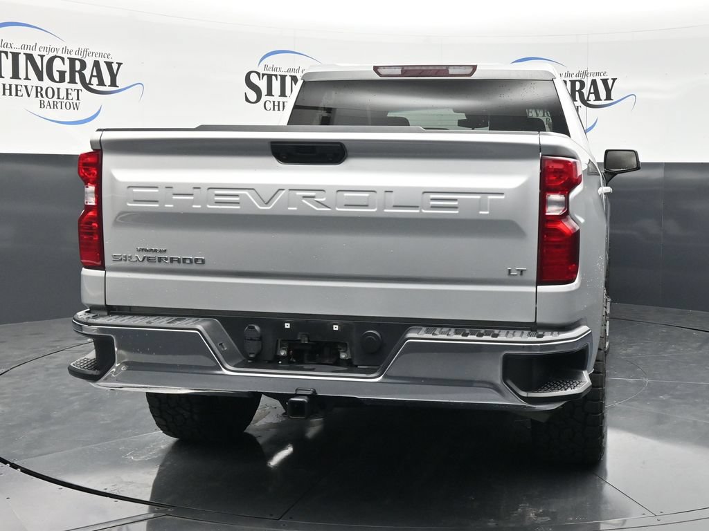 Used 2022 Chevrolet Silverado 1500 LT AWD/4WD image 8