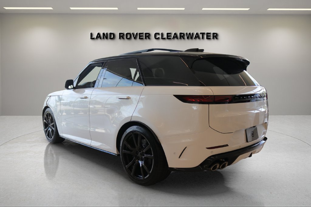 New 2027 Land Rover Range Rover Sport SV AWD/4WD image 2