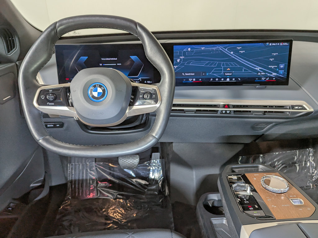 Certified 2024 BMW iX xDrive50 w/ Sport Package AWD/4WD image 22