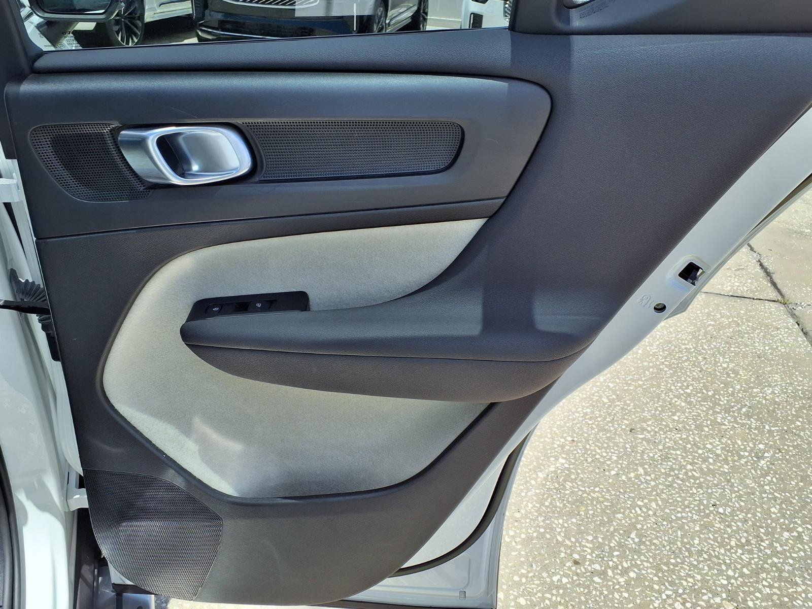 Certified 2023 Volvo XC40 B5 Ultimate w/ Protection Package Premier AWD/4WD image 14