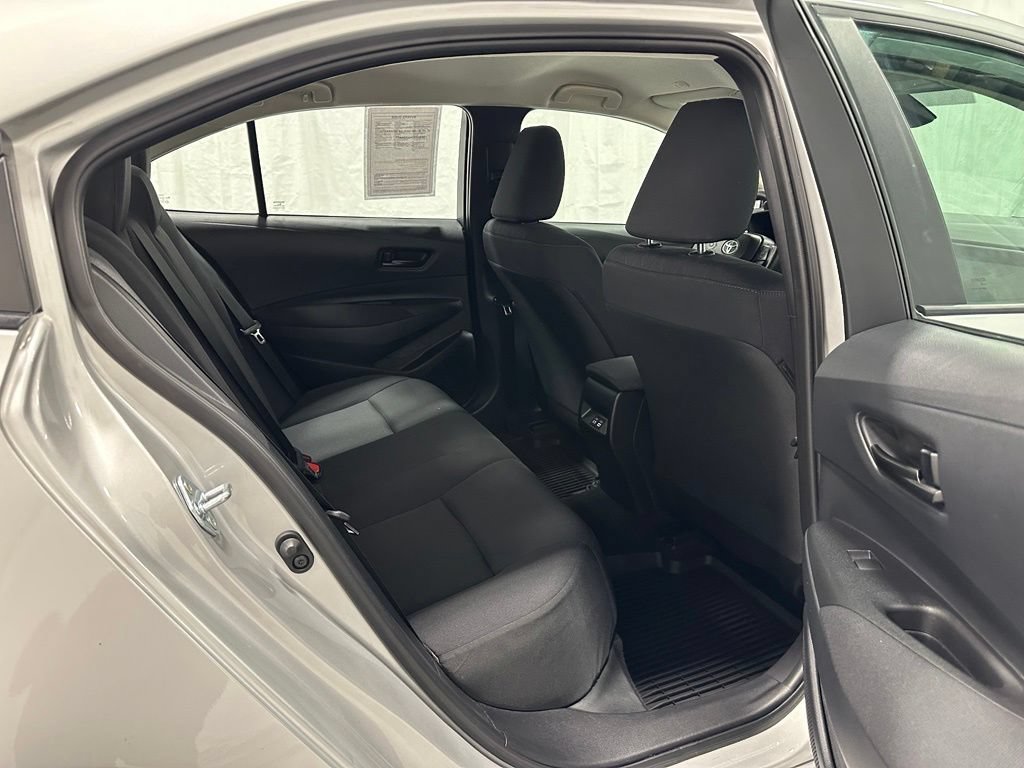 Used 2026 Toyota Corolla LE FWD image 48