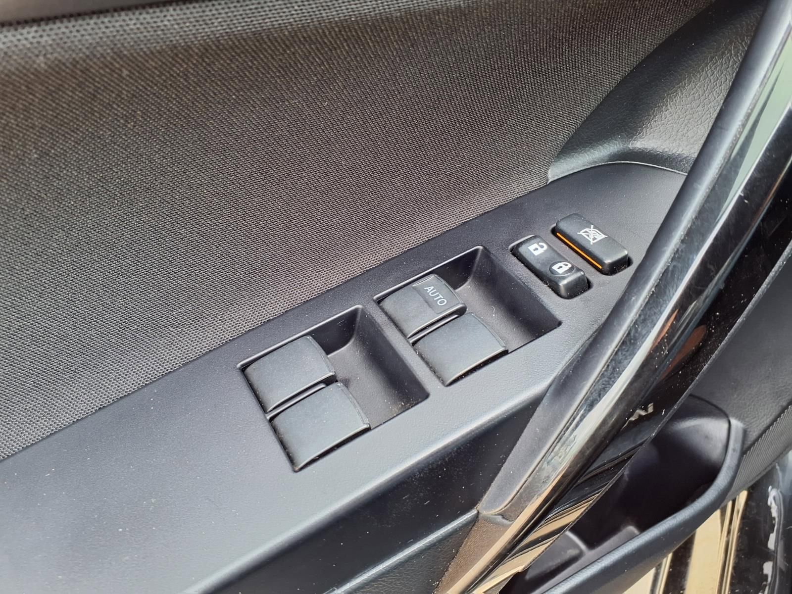 Certified 2018 Toyota Corolla iM FWD image 14