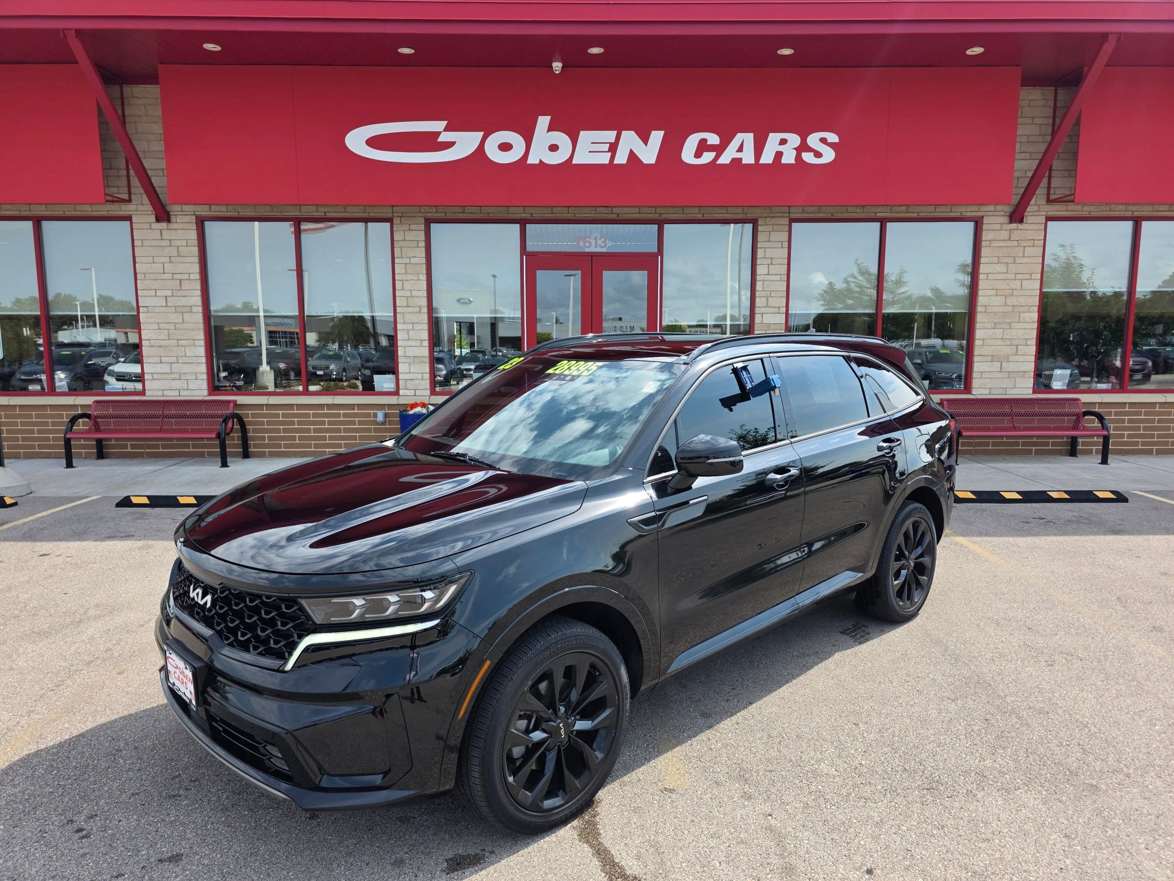 Used 2023 Kia Sorento SX image 1