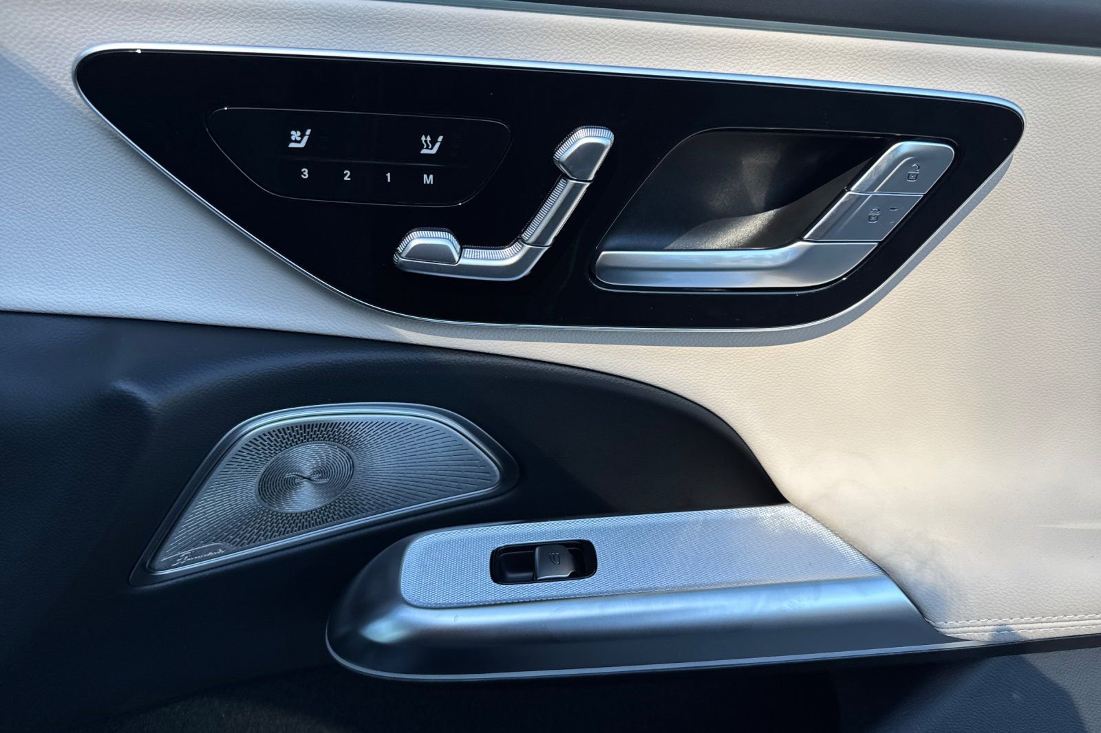 New 2026 Mercedes-Benz E 350 4MATIC Sedan image 20