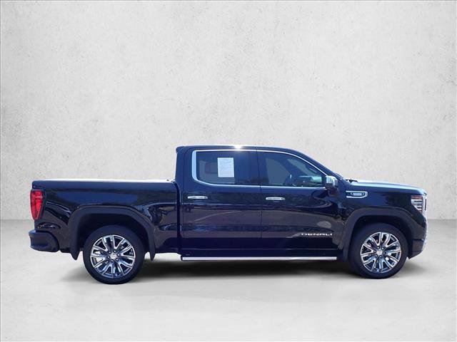 Used 2025 GMC Sierra 1500 Denali w/ Denali Reserve Package AWD/4WD image 5