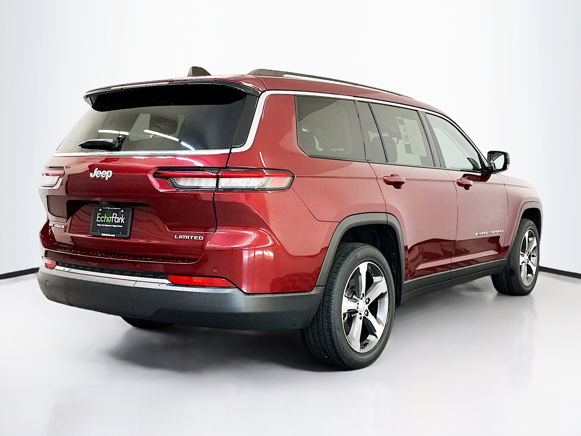 Used 2023 Jeep Grand Cherokee L Limited w/ Trailer Tow Group (B) image 9