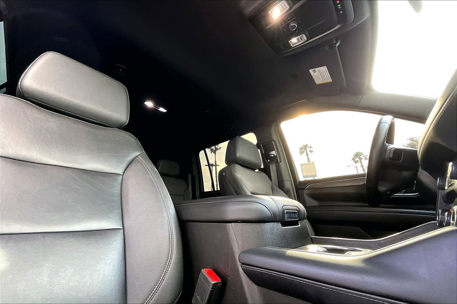 Used 2023 Chevrolet Suburban Z71 w/ Z71 Off-Road Package AWD/4WD image 22