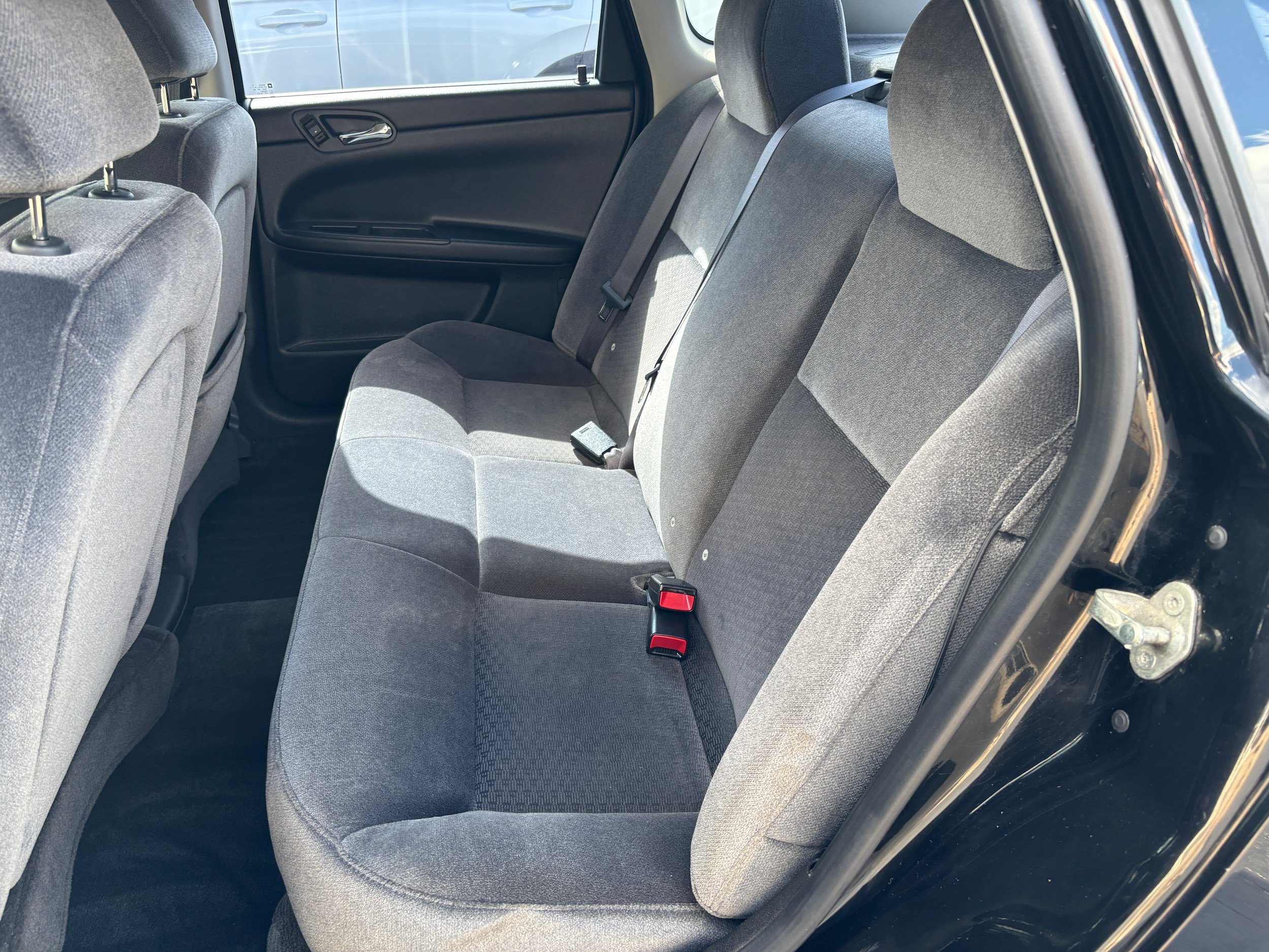 Used 2012 Chevrolet Impala LT FWD image 11