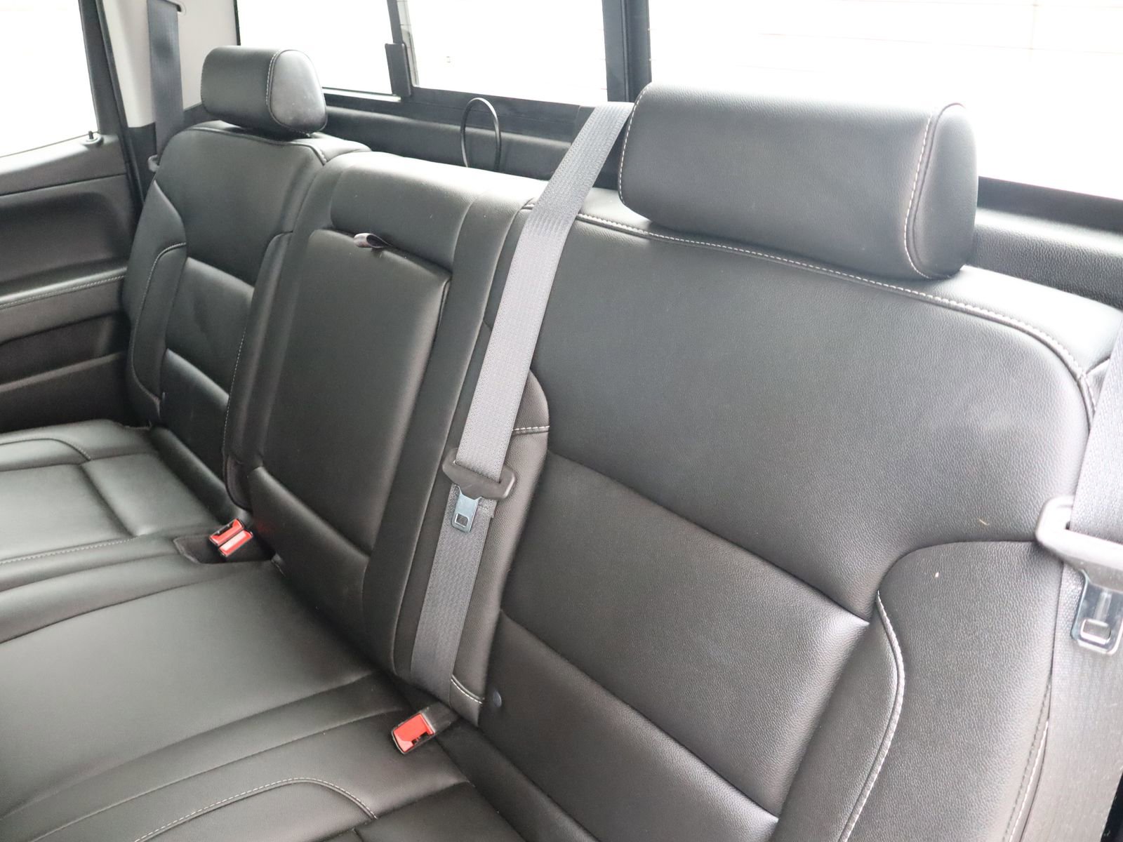 Used 2018 Chevrolet Silverado 1500 LT w/ All Star Edition AWD/4WD image 46