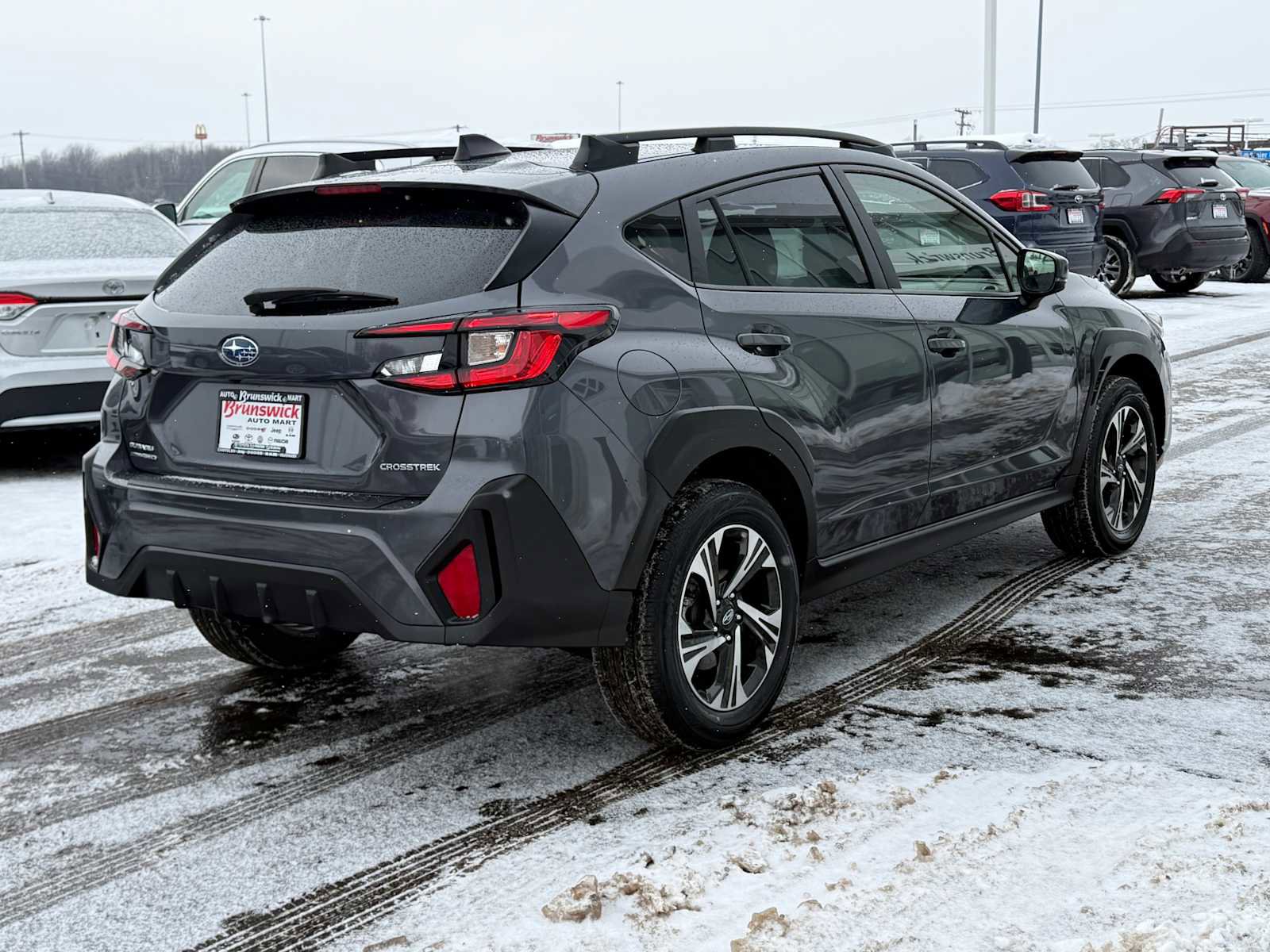 Certified 2024 Subaru Crosstrek 2.0i Premium image 4